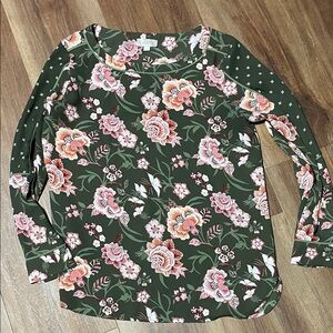 Loft outlet lightweight polyester long sleeve floral blouse